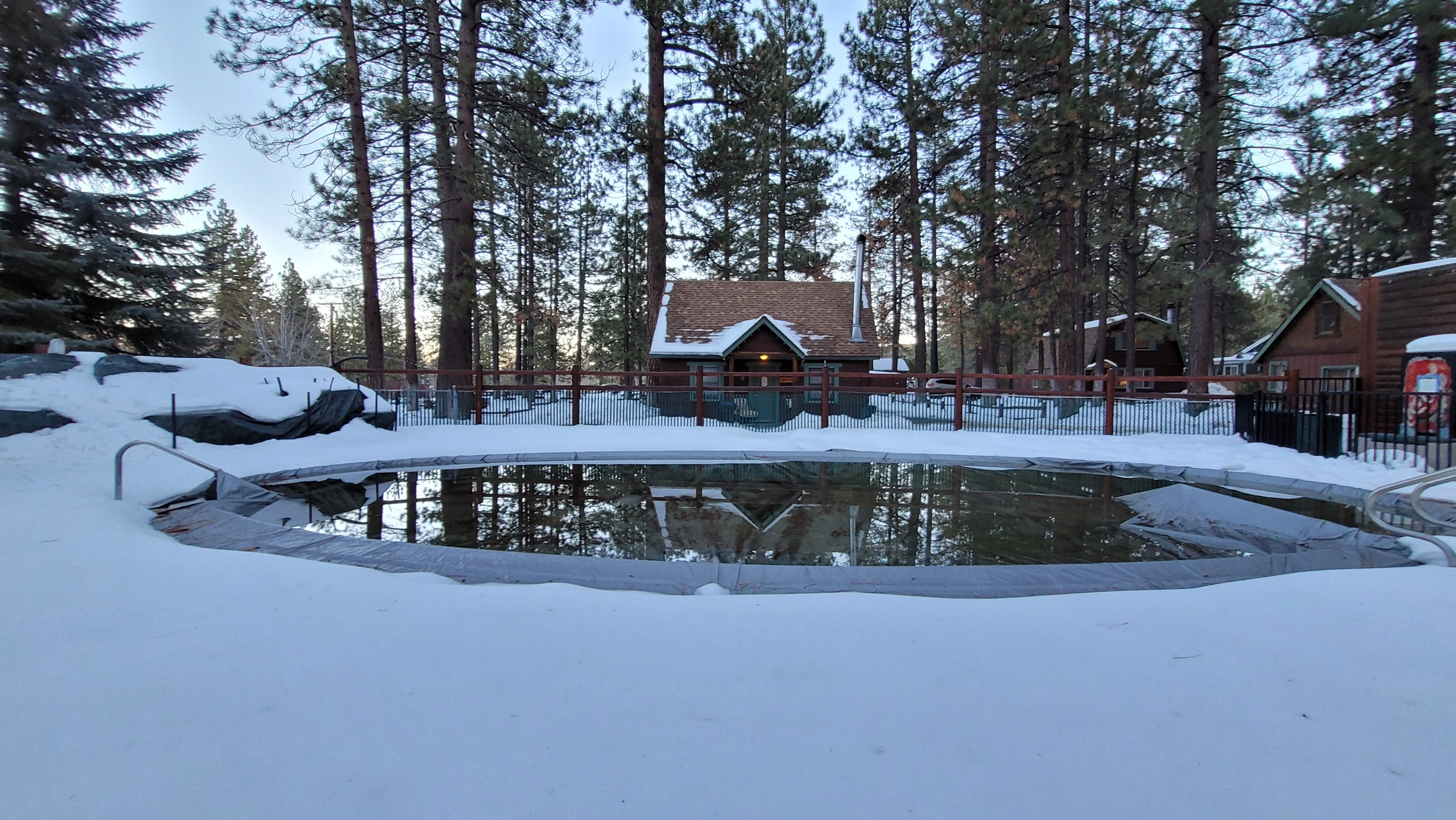 Golden Bear Cottages winter grounds — original prior-listing photograph